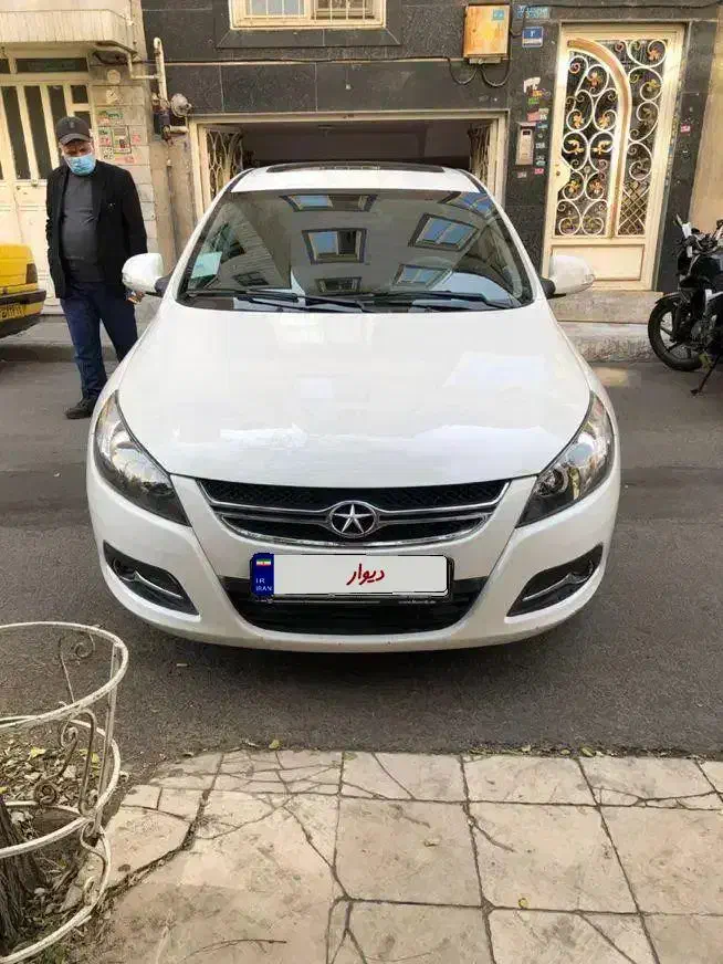 جک‌ j5 جی5 اتومات سفید تکبرگ سنددرحد صفر مدل 1394|خودرو سواری و وانت|تهران, نارمک|دیوار