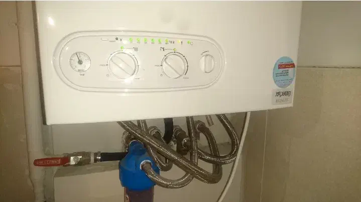 تعمیرات و سرویس تخصصی پکیج دیواری|آبگرمکن، پکیج، شوفاژ|مهاجران, |دیوار