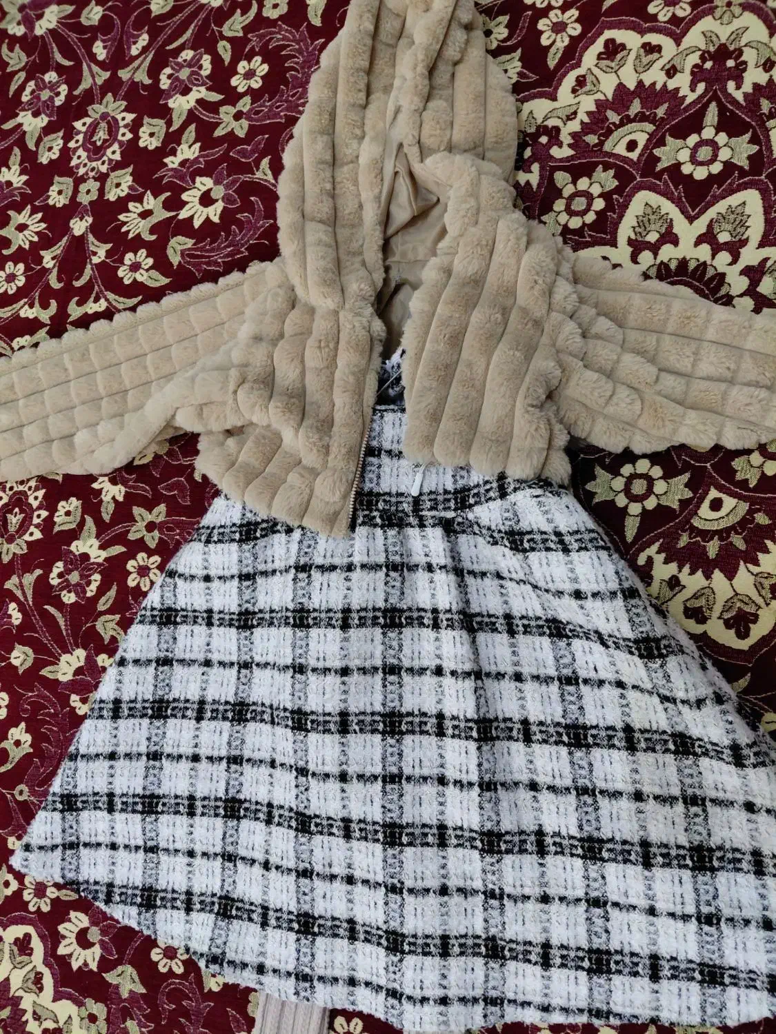 لباس مجلسی|کفش و لباس بچه|لردگان, |دیوار