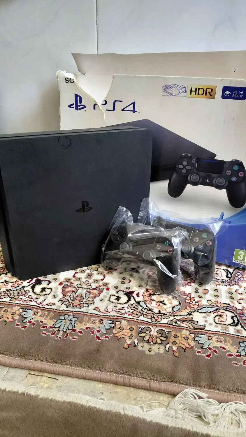 پلی استیشن۴ اسلیم ۵۰۰گیگ سونی۴ ps4 کپی خور دو دسته|کنسول، بازی ویدئویی و آنلاین|قم, شاه سید علی|دیوار