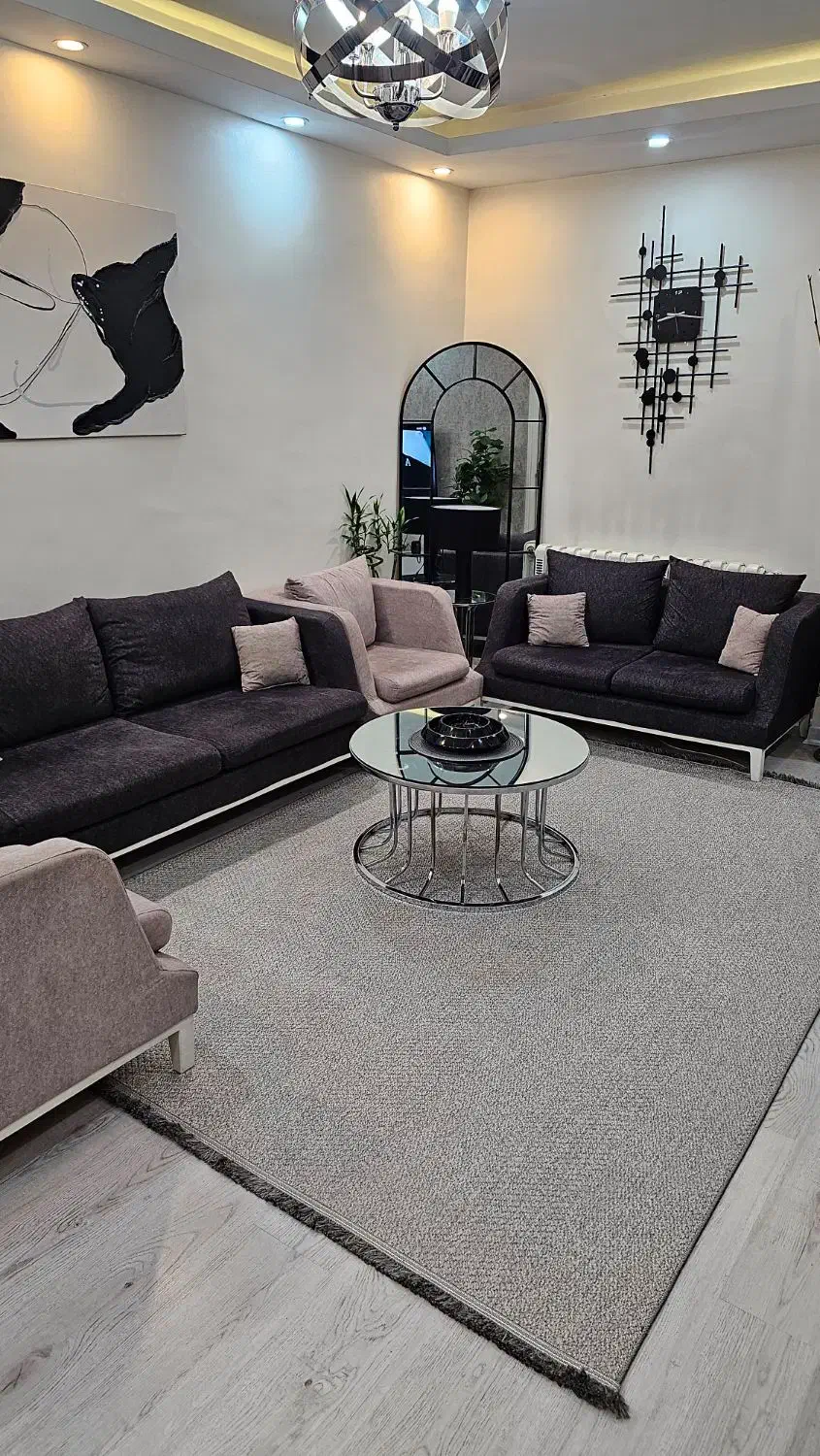 مبلمان راحتی ۷ نفره و میز نهار خوردی ۶ نفره|مبلمان خانگی و میز عسلی|تهران, سازمان برنامه جنوبی|دیوار