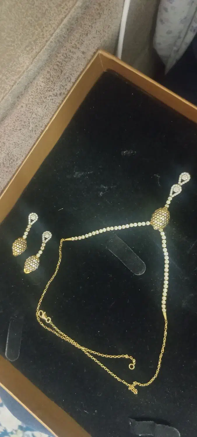 گردنبند، گوشواره(نیم ست) نگین ایتالیایی 11/910سوت|جواهرات|مشهد, چهارچشمه|دیوار