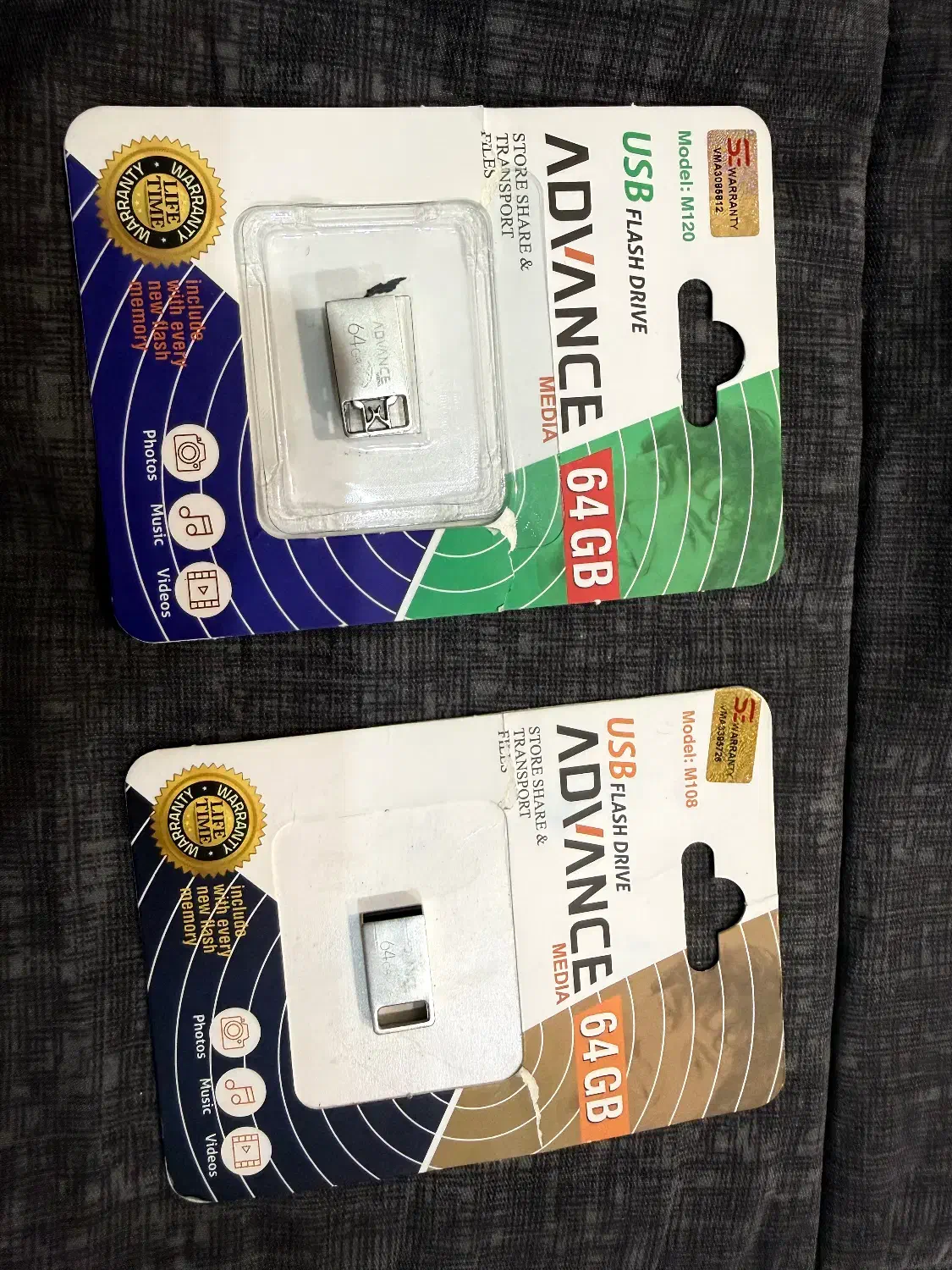 دو عدد فلش ۶۴ گیگابایت|قطعات و لوازم جانبی رایانه|کرمان, |دیوار