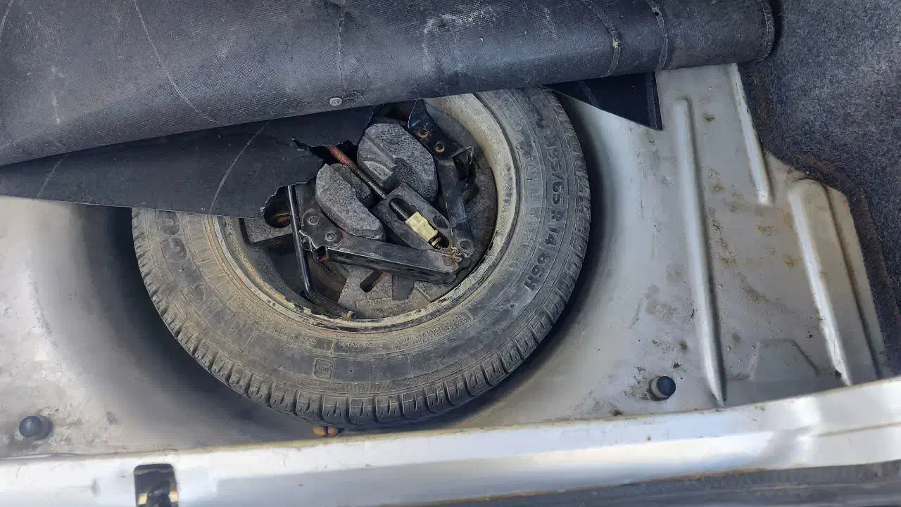 پژو۴۰۵ مدل ۸۵|خودرو سواری و وانت|فولادشهر, مدیسه|دیوار