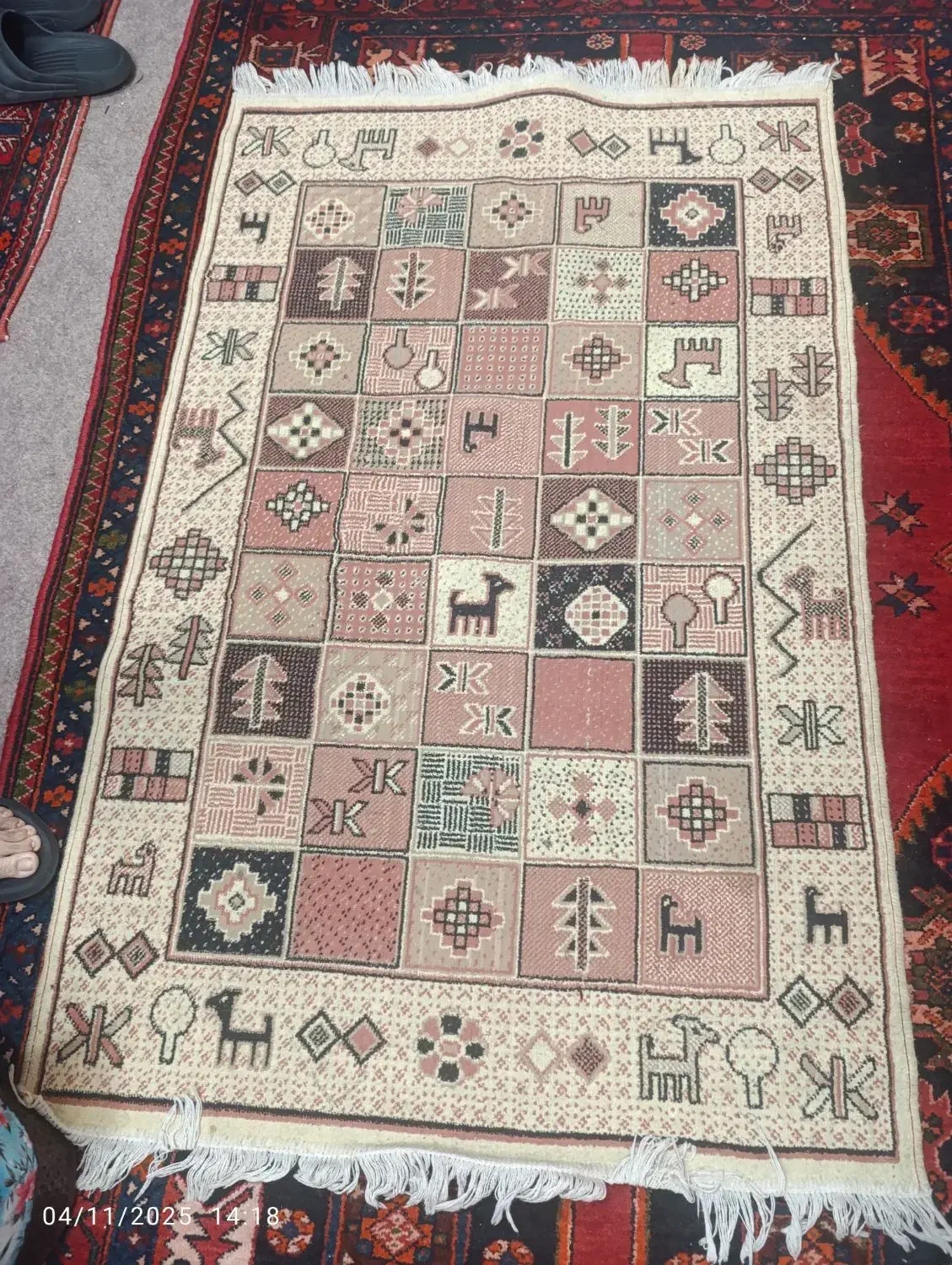 فرش ماشینی|فرش|شیراز, شهرک مهدیه|دیوار