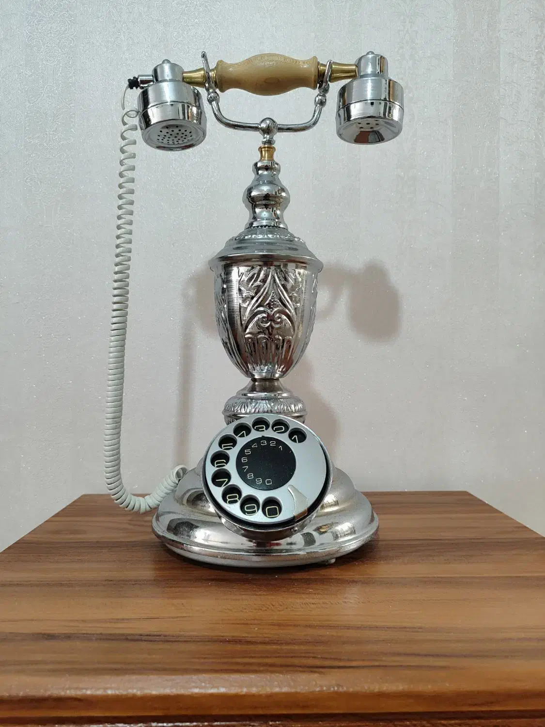 تلفن سلطنتی|تلفن رومیزی|تهران, صد دستگاه|دیوار