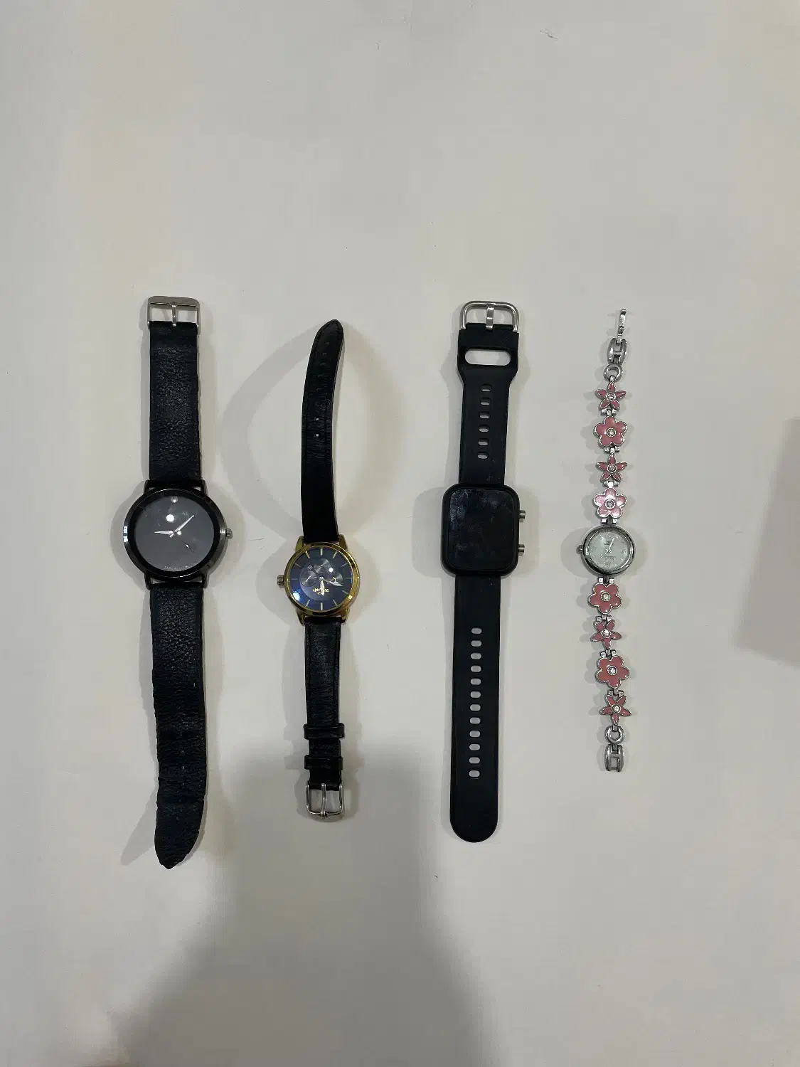 چهار عدد ساعت زنانه|ساعت|سنندج, |دیوار