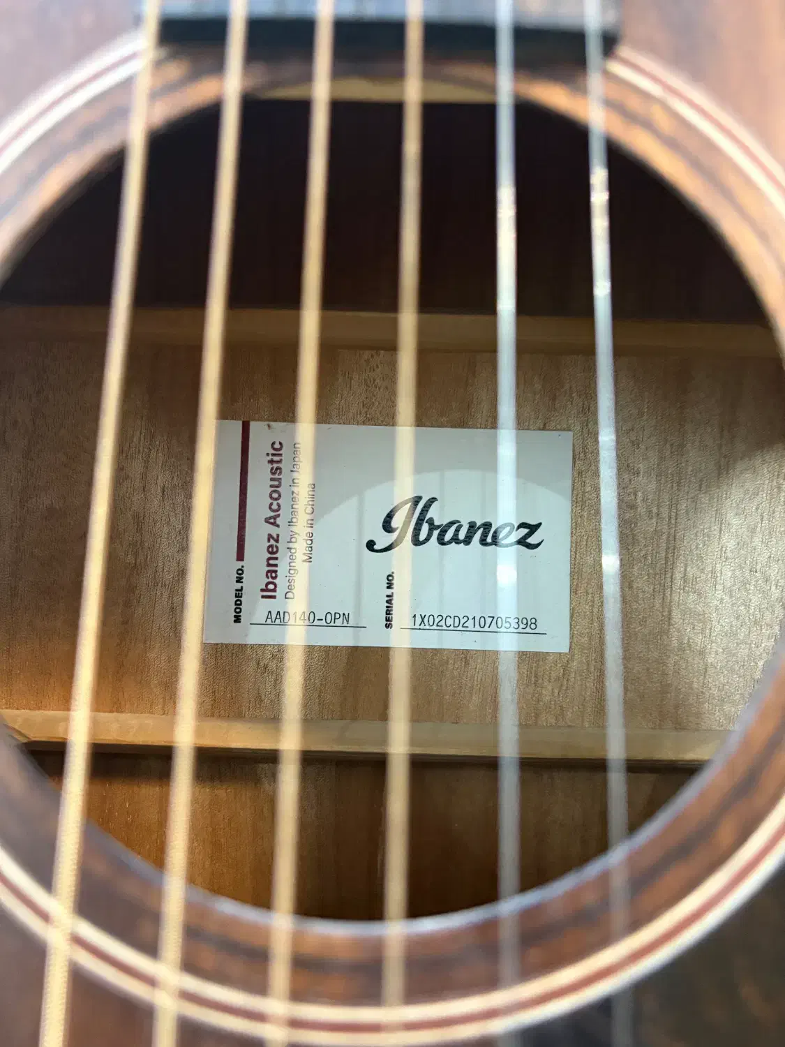 گیتاراکوستیک ایبانز|گیتار، بیس، امپلیفایر|قزوین, |دیوار