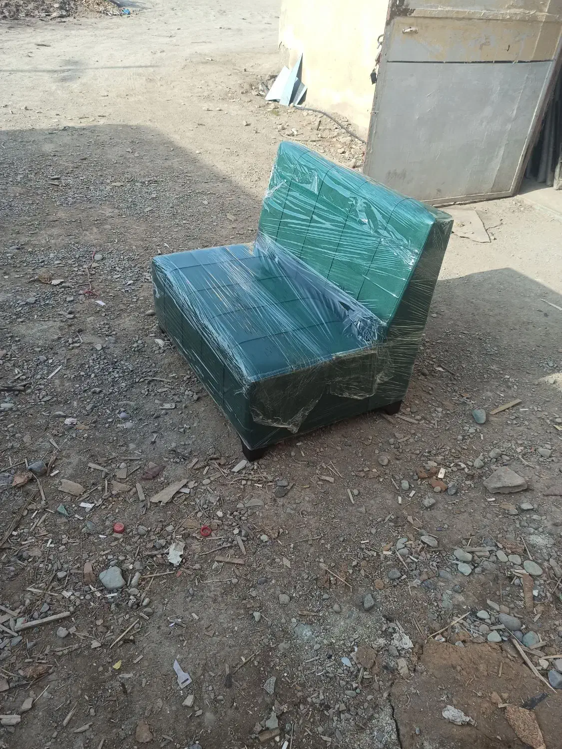 پاف  جلو مبلی  نیمکت|مبلمان خانگی و میز عسلی|بهارستان, |دیوار