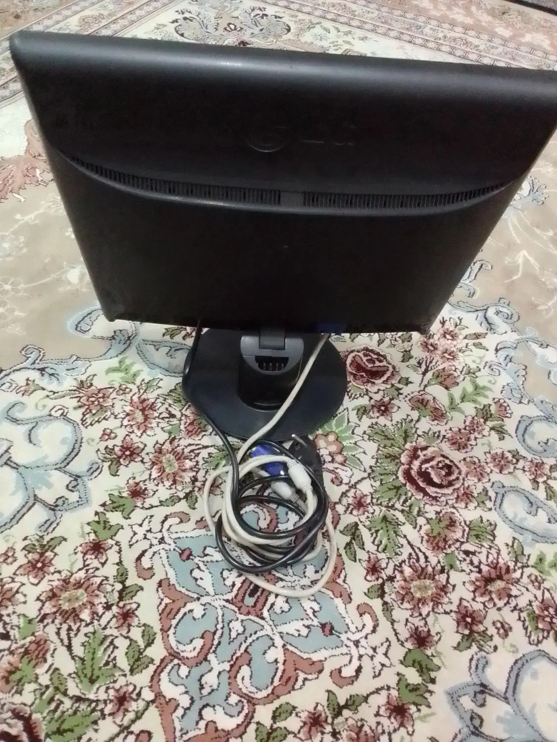 مانیتور الجی 17 الجی  شیک و تمیز|قطعات و لوازم جانبی رایانه|لاهیجان, لیالستان|دیوار