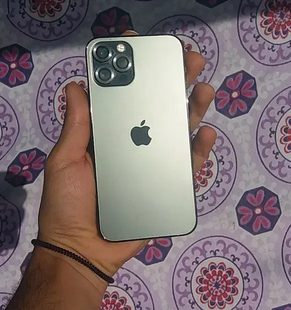 آیفون ۱۲ پرو در حد|موبایل|کرمان, |دیوار