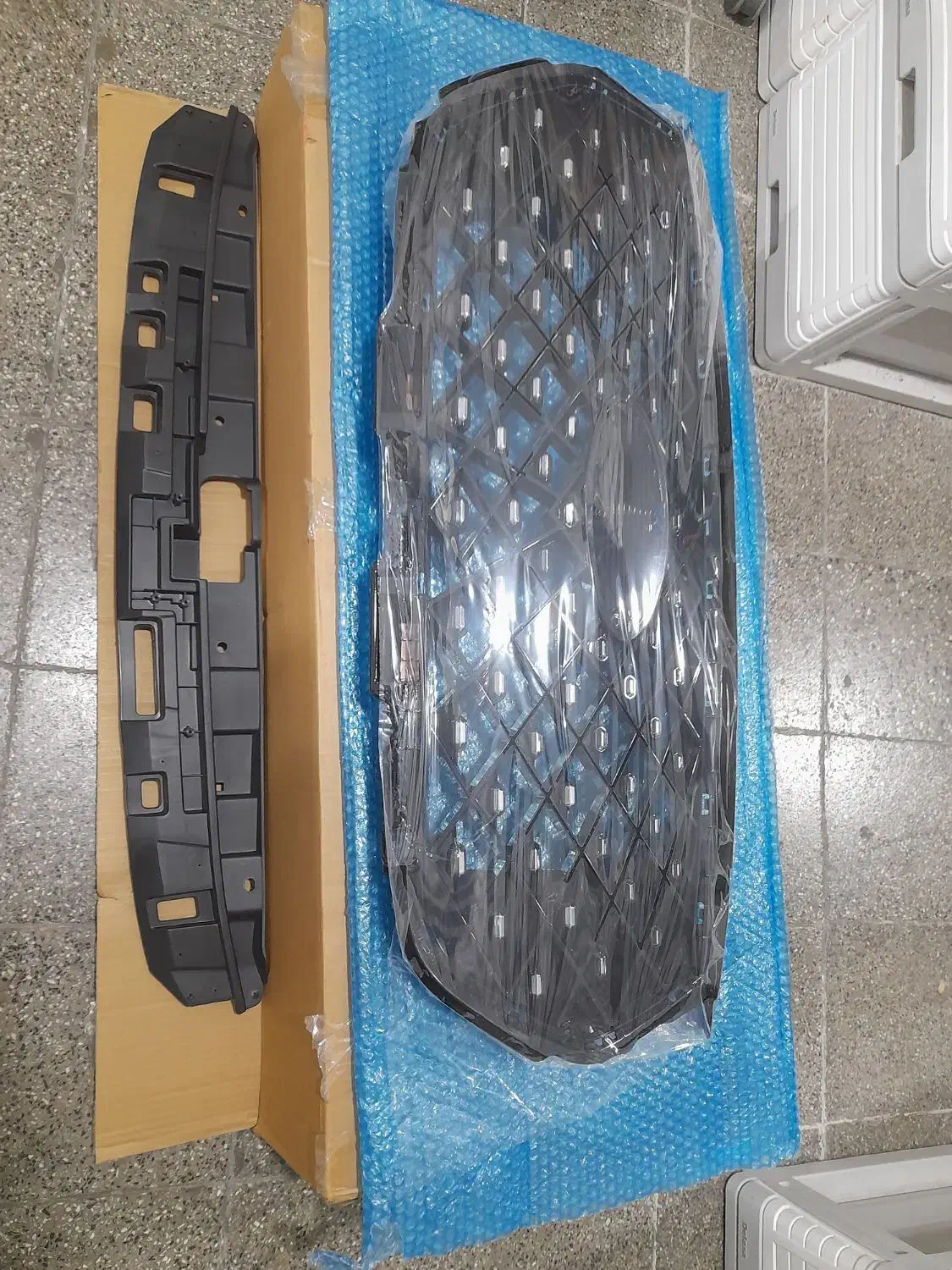 سپر چراغ جلوپنجره توری خطر گلگیر یدکیmvmایکس۲۲ x22|خدمات موتور و ماشین|تهران, بهارستان|دیوار
