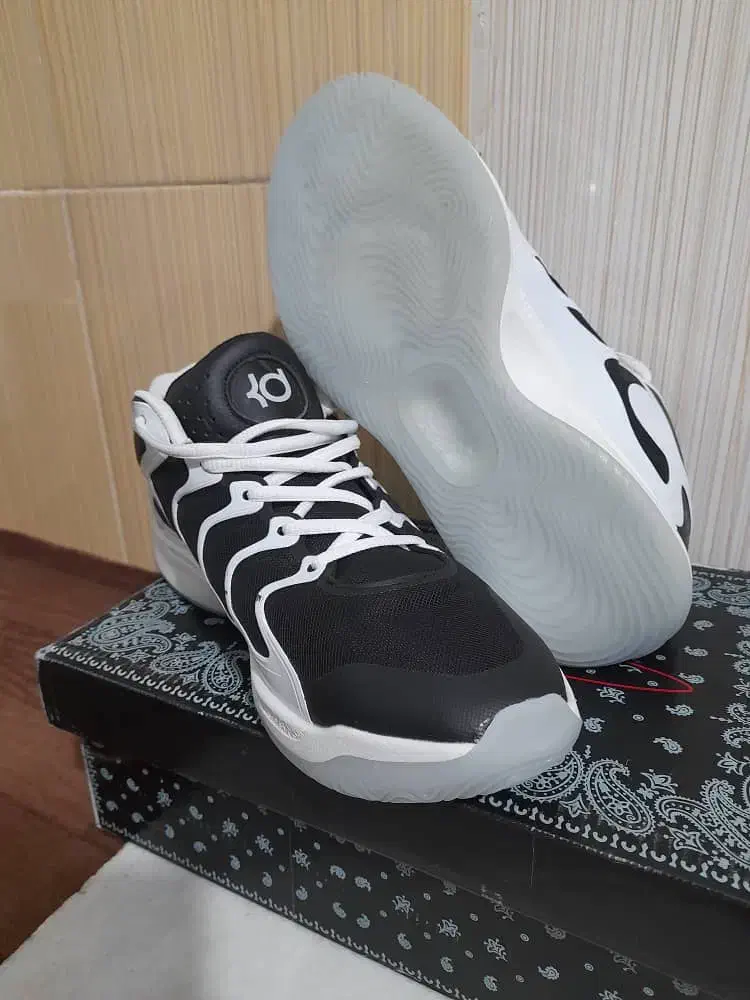 کفش بسکتبال مارک نایک|کیف، کفش، کمربند|فسا, |دیوار