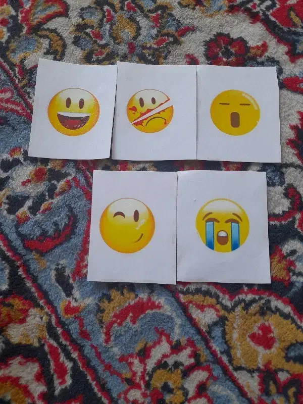 استیکر|اسباببازی|خمینیشهر, |دیوار