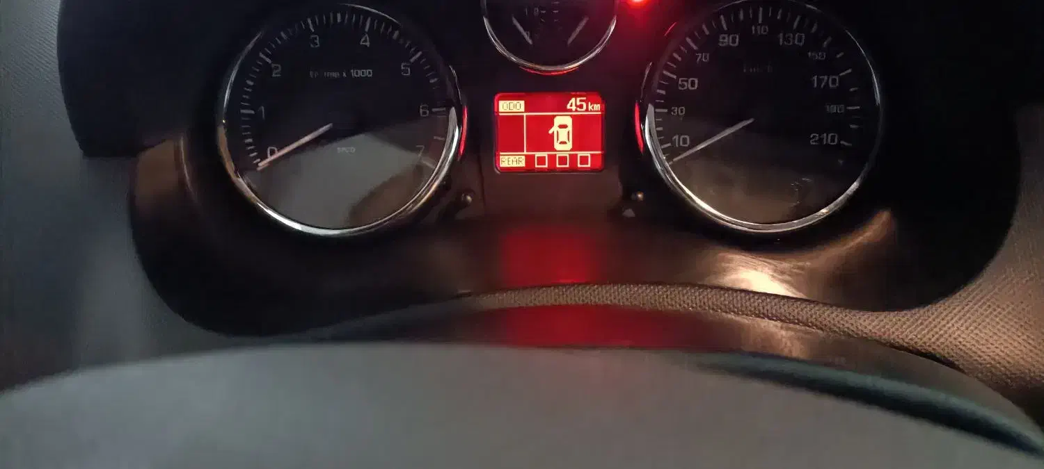 207اوتومات سقف فلز ارتقا یافته sbr|خودرو سواری و وانت|تهران, شهرک طالقانی|دیوار