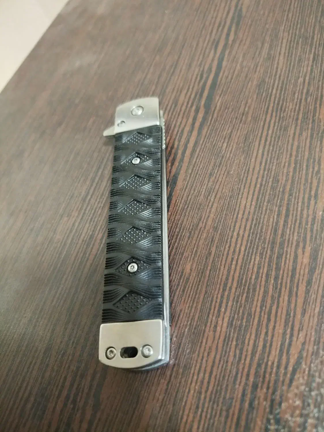 چاقو|کوهنوردی و کمپینگ|قم, ارم|دیوار