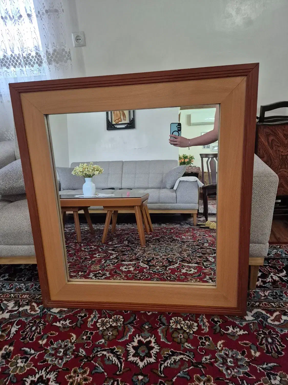 آینه|آینه|کیاشهر, |دیوار