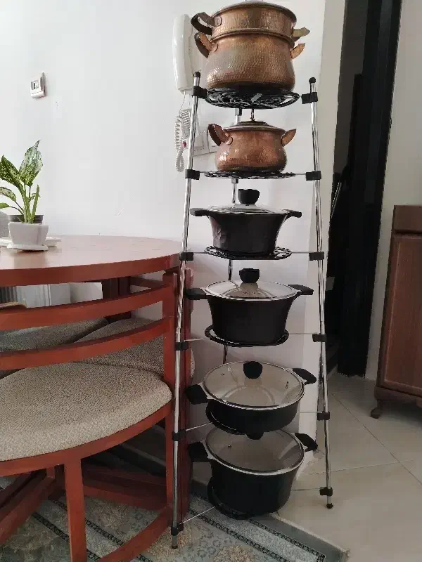 پایه قابلمه نونو|آبچکان و نظمدهنده ظروف|صفادشت, |دیوار