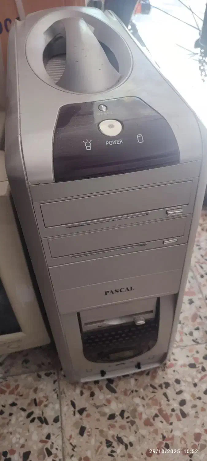 کیس و مانیتور|رایانه رومیزی|ارومیه, |دیوار