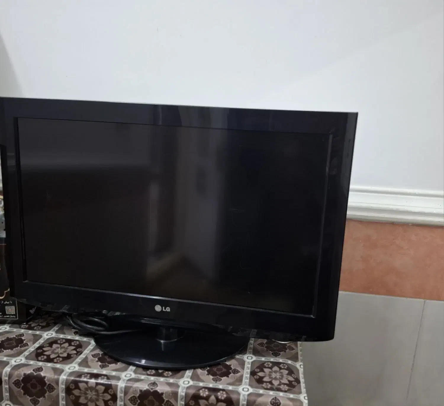 تلویزیون ال سی دی ال جی|تلویزیون و پروژکتور|قم, شهر قائم|دیوار