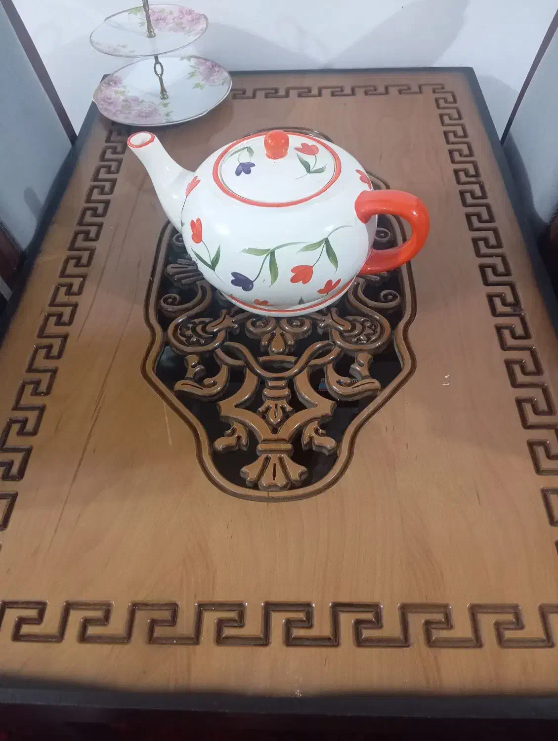 میز غذا خوری|میز و صندلی غذاخوری|مشگین شهر, |دیوار