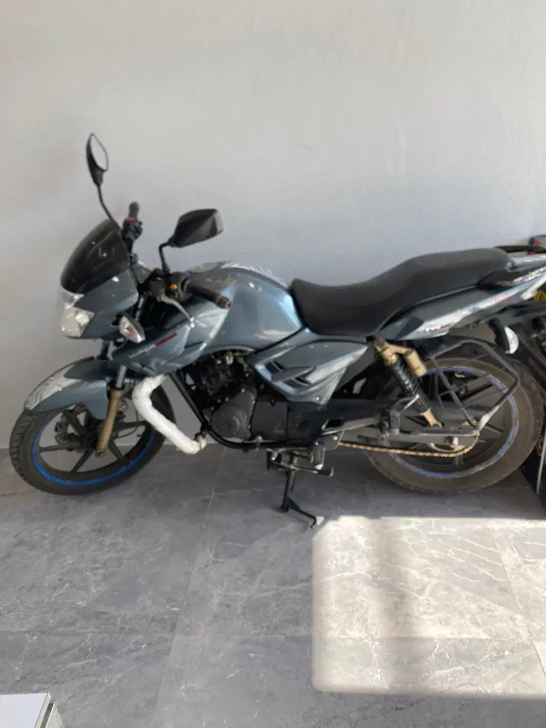 اپاچی ۱۸۰cc|موتورسیکلت|محمدشهر, ولدآباد بزرگ|دیوار