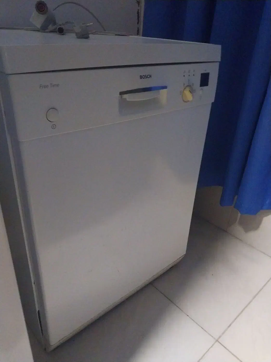 ماشین ظرف شویی بوش|ماشین ظرفشویی|چاف و چمخاله, |دیوار