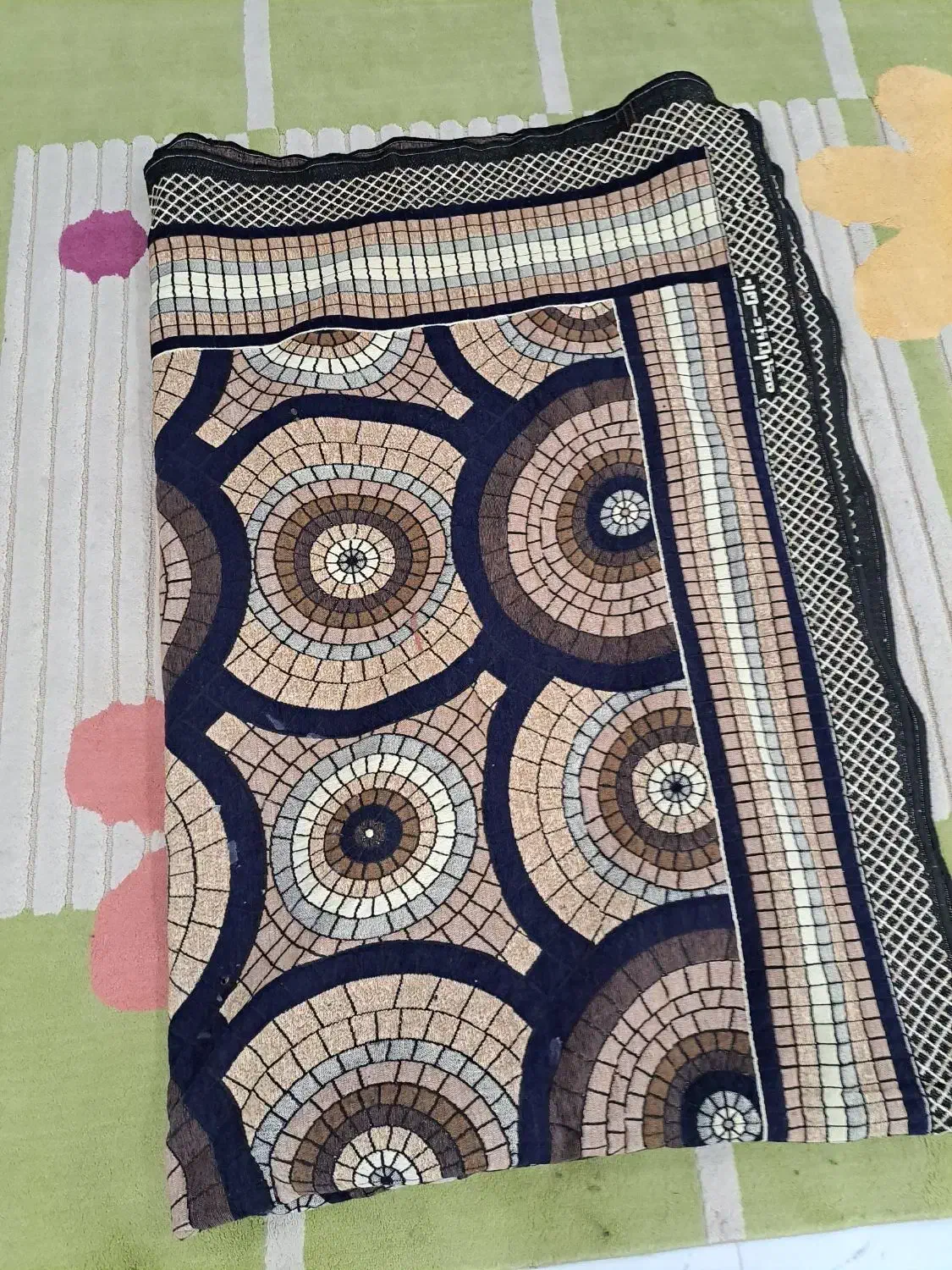 گلیم و روفرشی|روفرشی|یزد, |دیوار