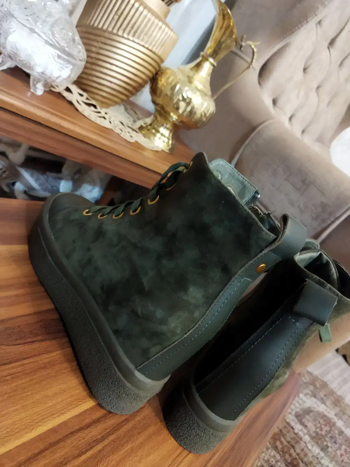 کفش زنانه|کیف، کفش، کمربند|خوی, |دیوار