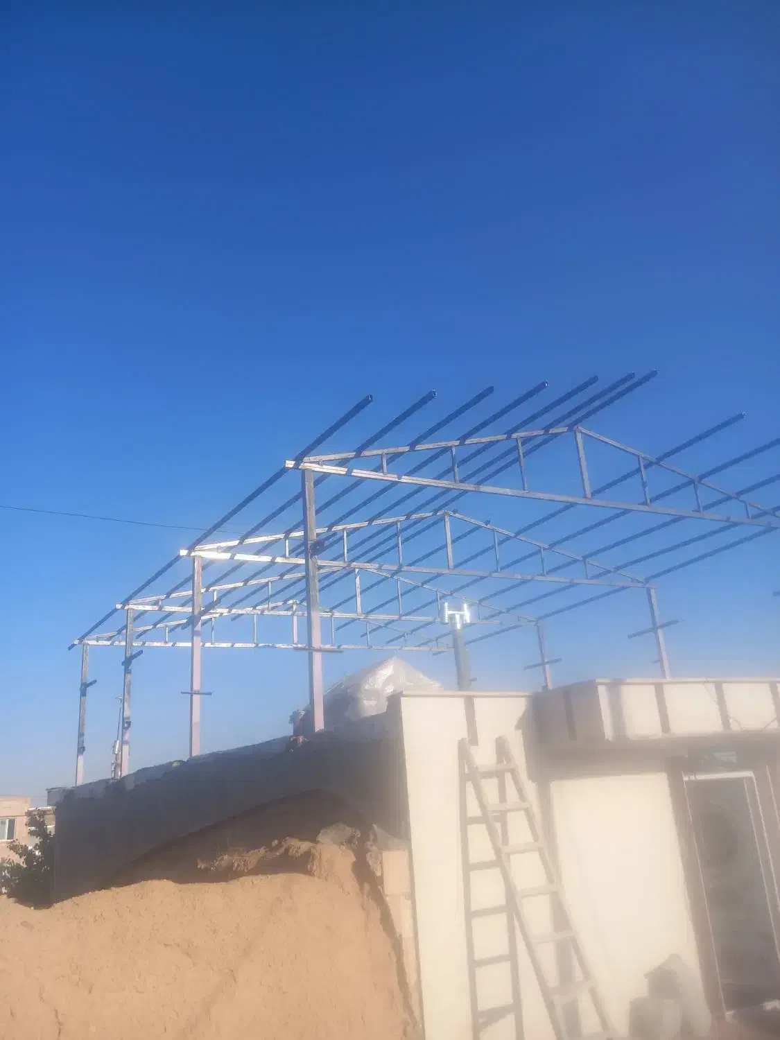 جوشکاری سربندی حلب شیروانی سوله اسکلت|خدمات پیشه و مهارت|ضیابر, |دیوار