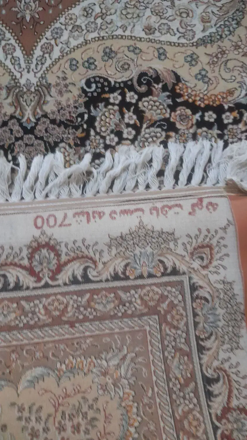 جفت فرش یکی ۱۲متری یکی ۶متری ۷۰۰شانه ۲۵۵۰تراکم|فرش|هشتگرد, شهرک بعثت|دیوار