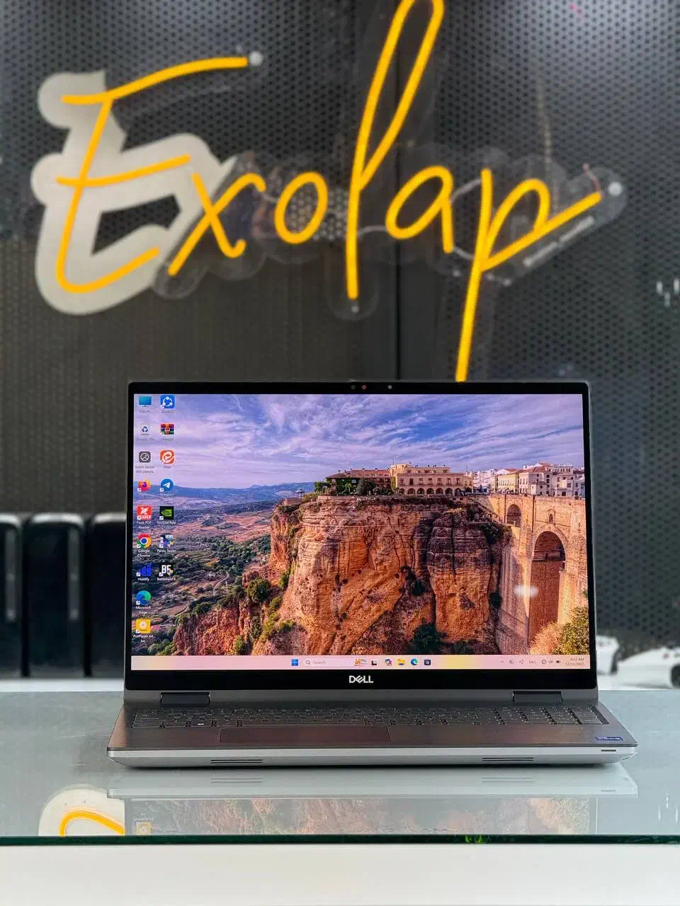 لپ تاپ حرفه ای DELL precision7670 گرافیک هشت رم 64|رایانه همراه|یزد, |دیوار