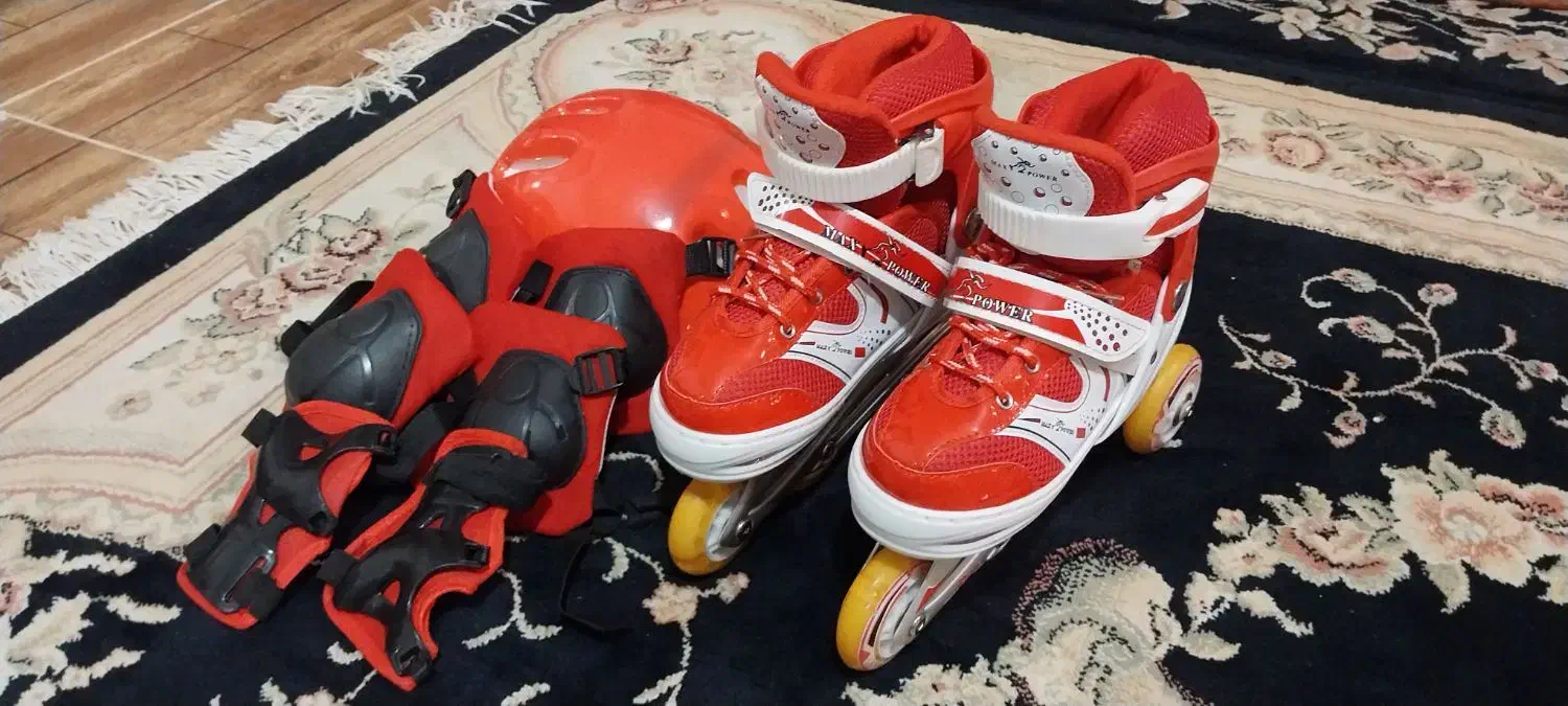 کفش اسکیت|دوچرخه، اسکیت، اسکوتر|خرم‌آباد, |دیوار