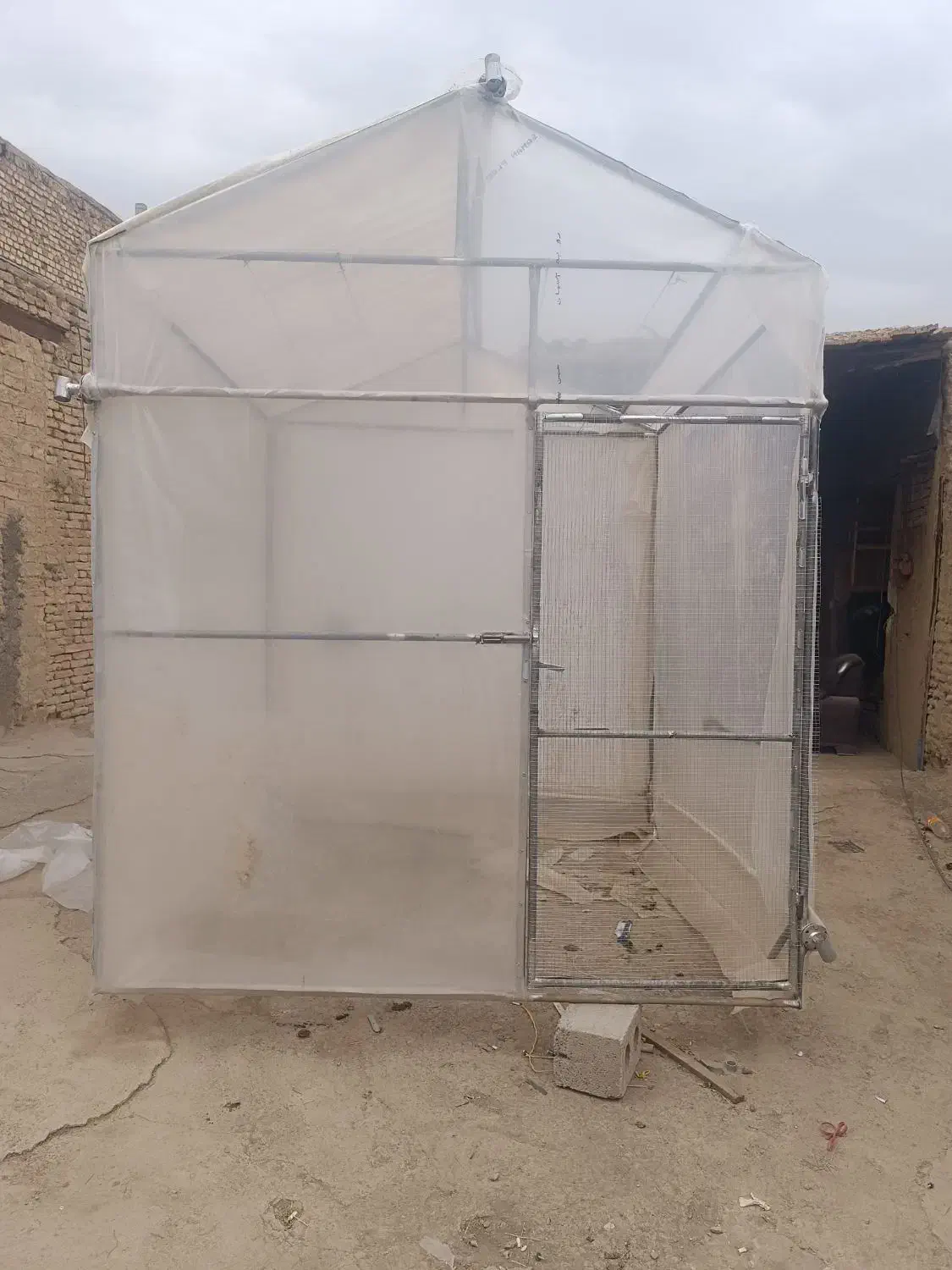 قفس چوبی و گلخانه کوچیک|لوازم جانبی حیوانات|نجفآباد, حومه نجف آباد|دیوار