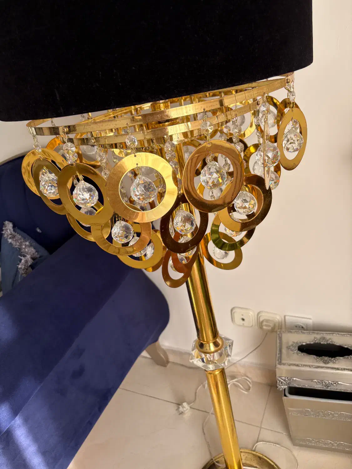 اباژور کنار مبلی|چراغ خواب و آباژور|تهران, مجیدآباد|دیوار