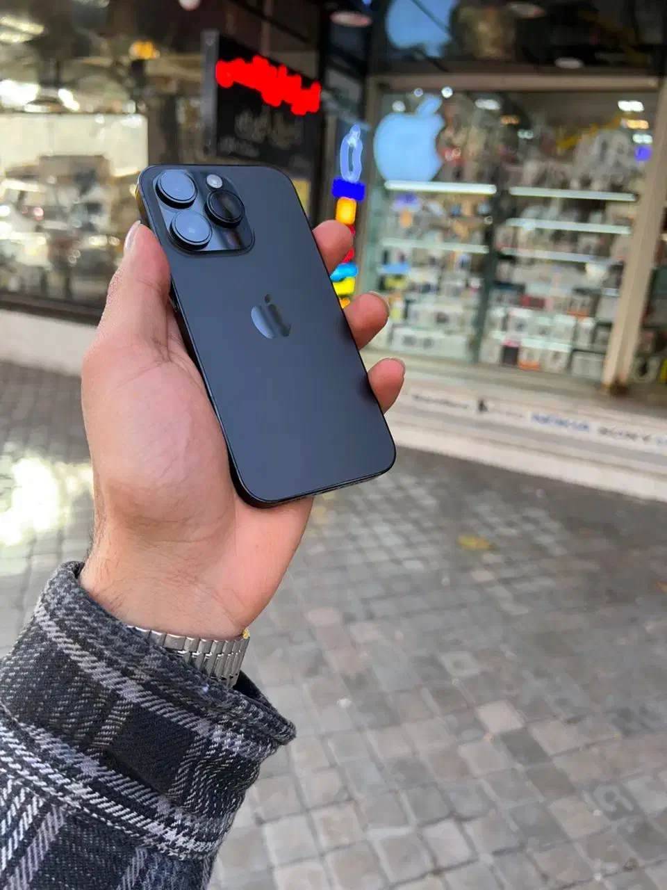 16 pro max|موبایل|اصفهان, روشن‌دشت|دیوار