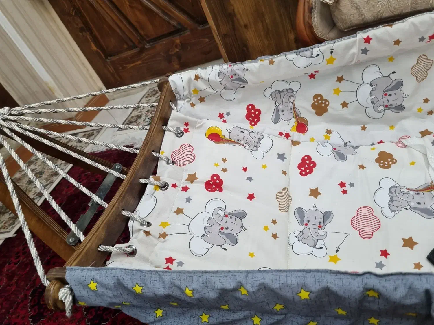 گهواره کودک همراه با ساک نگهداری|اسباب و اثاث بچه|تهران, نیروی هوایی (پیروزی)|دیوار