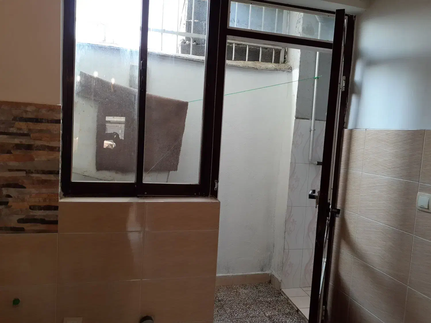 فروش همکف از ۲|فروش آپارتمان|رشت, سلیمانداراب|دیوار