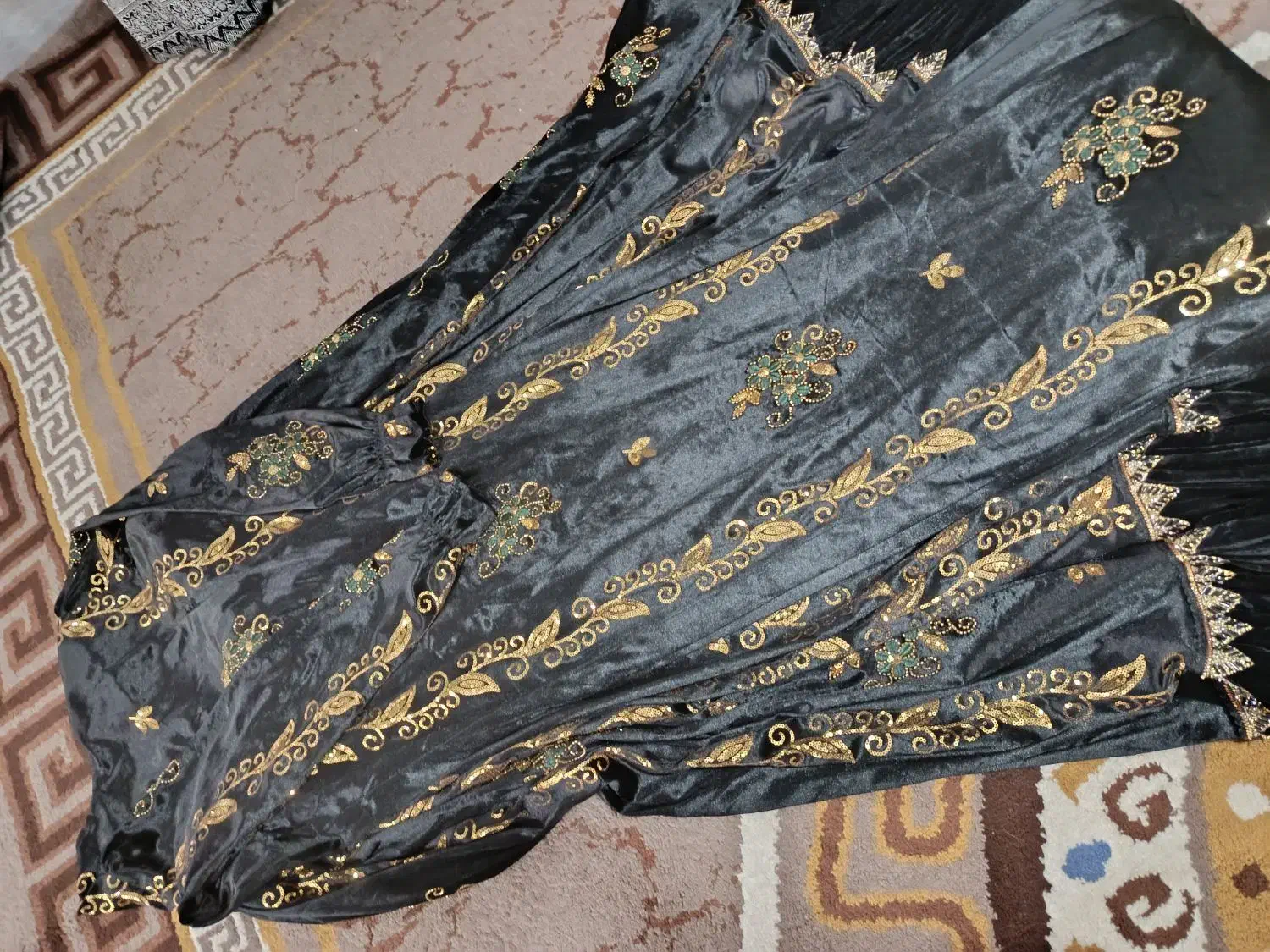 لباس محلی|لباس|یاسوج, |دیوار