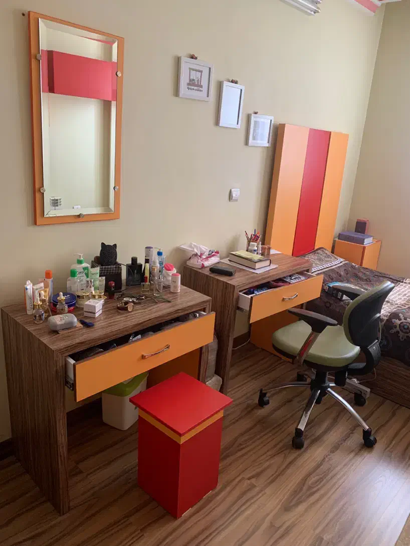 سرویس خواب تک نفره فروش فوری|تخت و سرویس خواب|هشتگرد, فاز ۱ مهستان|دیوار