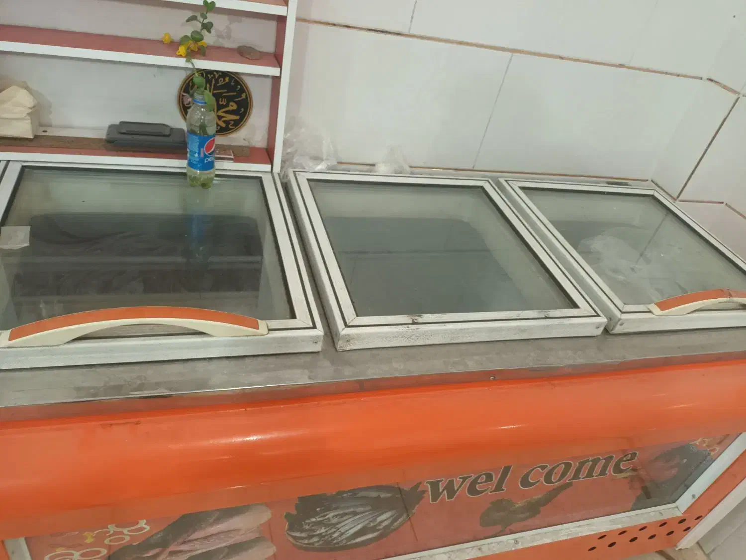 یخچال فریزرمرغ وماهی فروشی|فروشگاه و مغازه|مبارکه, |دیوار