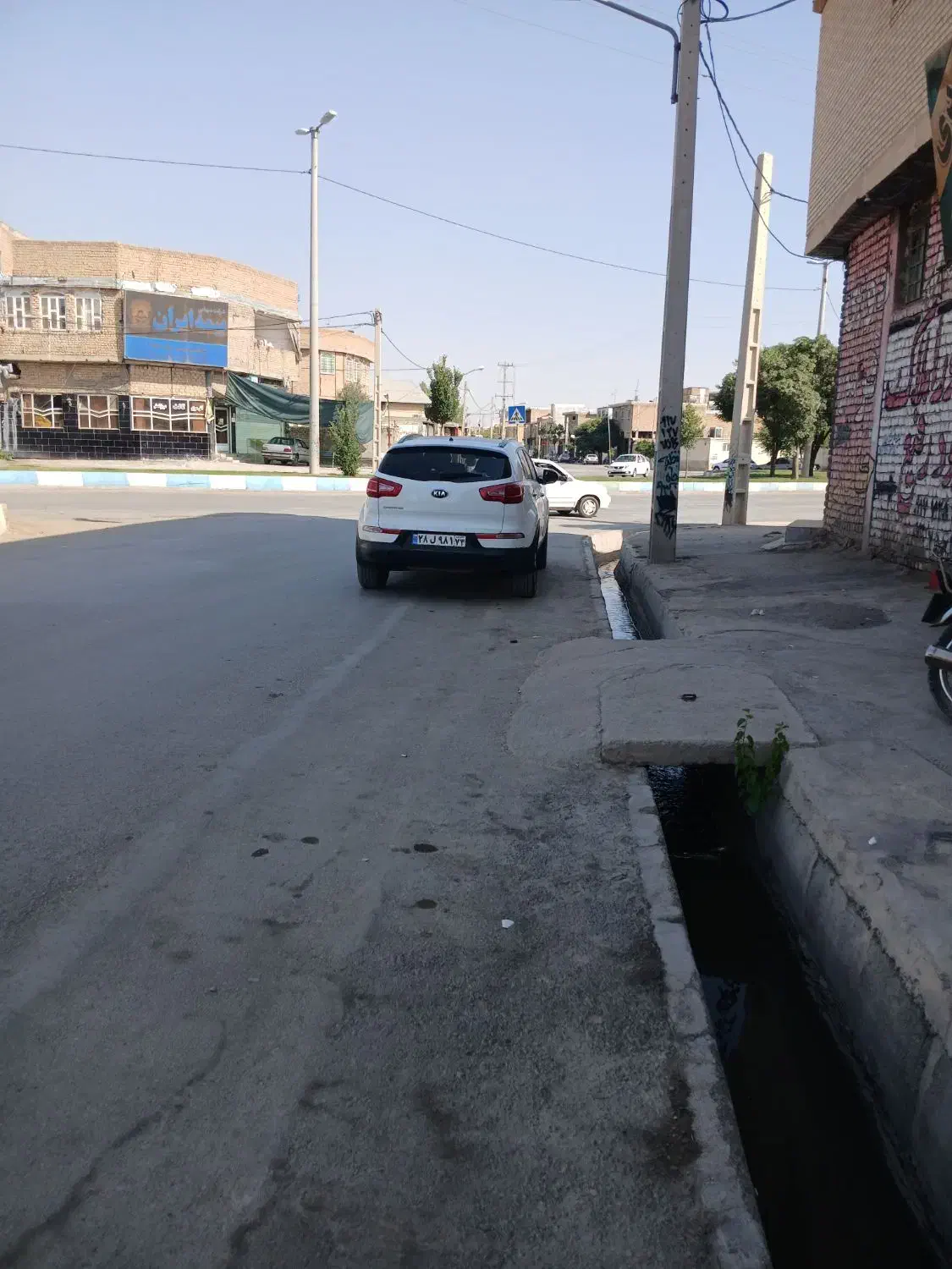 رهن اجاره مغازه سردونبش جاده فتح آبادوچمران|اجارهٔ مغازه و غرفه|مرودشت, استادیوم|دیوار