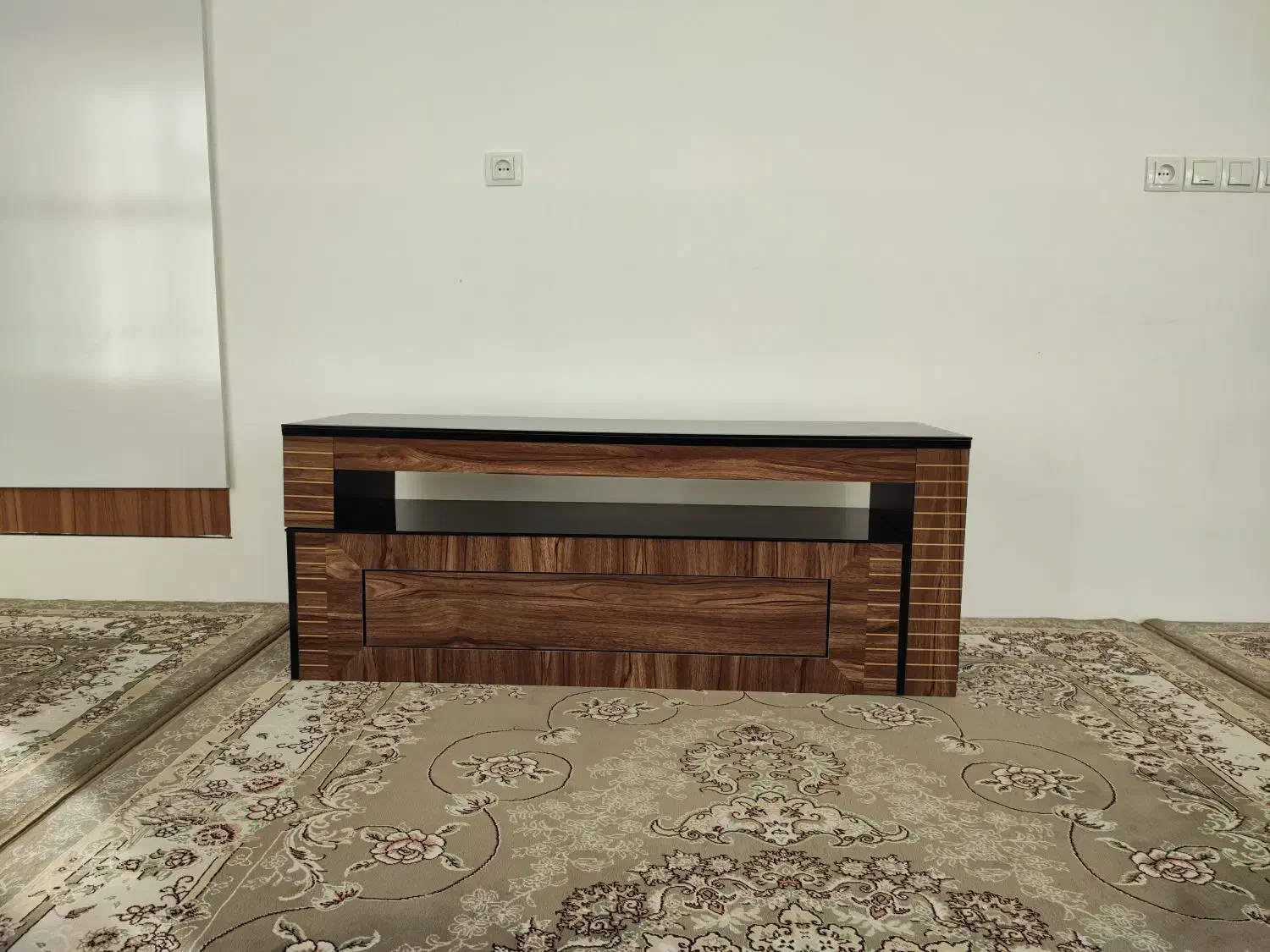 میز تلویزیون|میز تلویزیون|نوسود, |دیوار