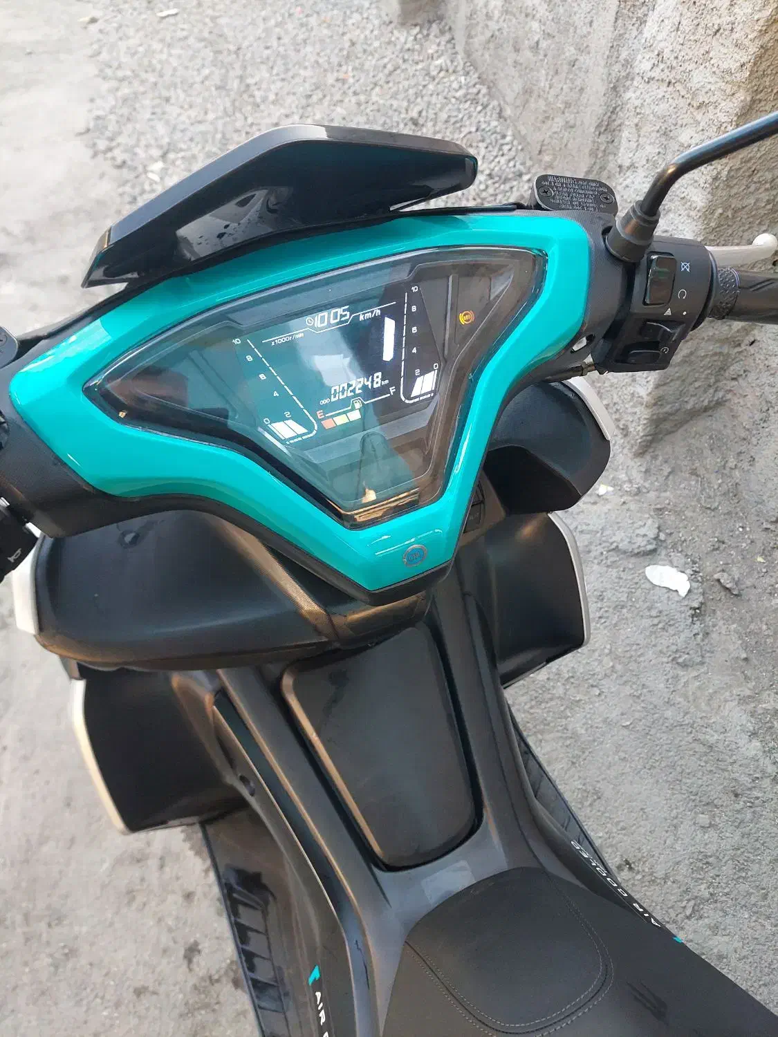 کلیک ایروس ۱۷۰ کارمندی|موتورسیکلت|گرگان, |دیوار