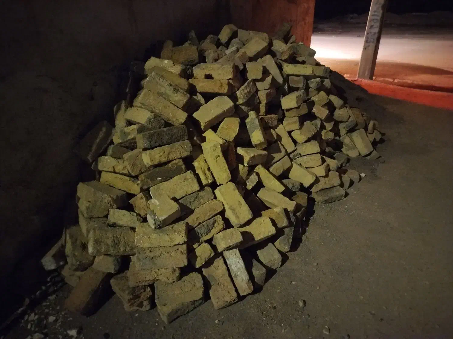 آجر گری|مصالح و تجهیزات ساختمان|نیشابور, شهرک رسولی|دیوار