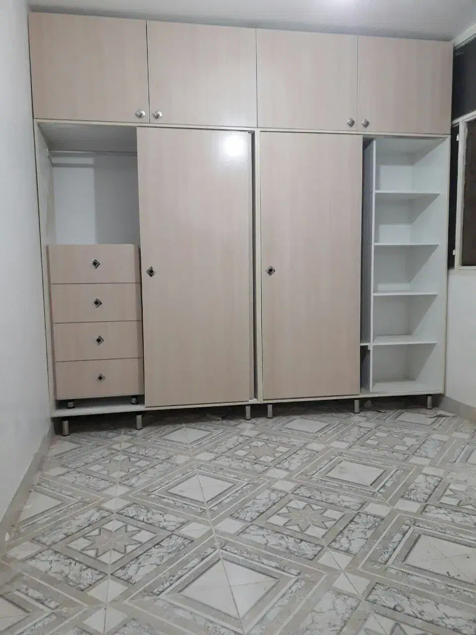 کمد و تخت تاشو|جاکفشی، کمد، دراور|سمنان, |دیوار