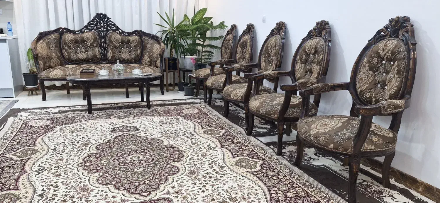 مبل سلطنتی|مبلمان خانگی و میز عسلی|پرند, فاز ۵|دیوار