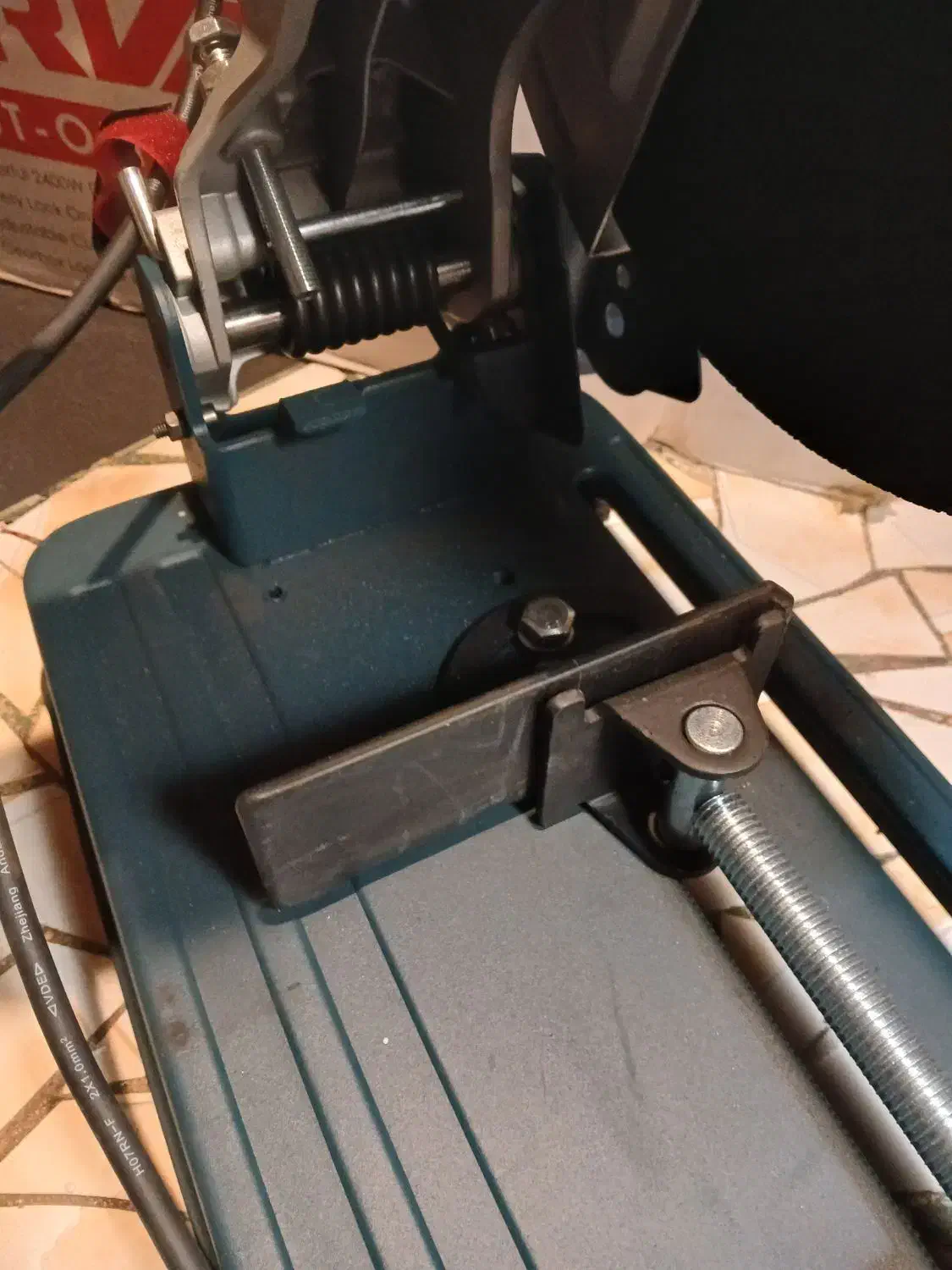 پروفیل بر آروا 5633|ابزارآلات|فردیس, ثابتی|دیوار