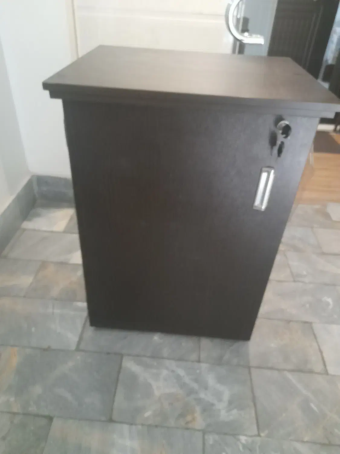 میز چرخ خیاطی|لوازم خیاطی و بافتنی|تهران, باغ فیض|دیوار