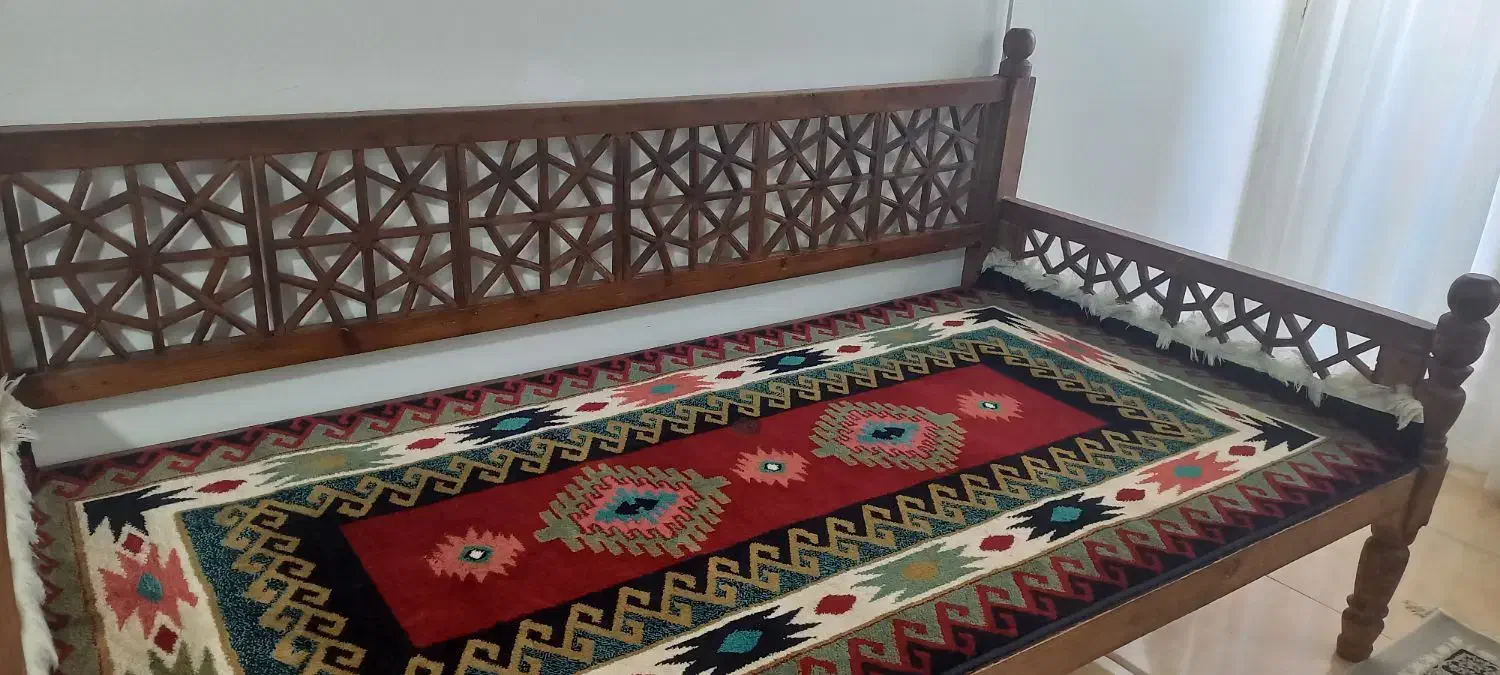 تخت سنتی|صندلی و نیمکت|نظرآباد, نظرآباد|دیوار